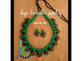 green, black necklace set
